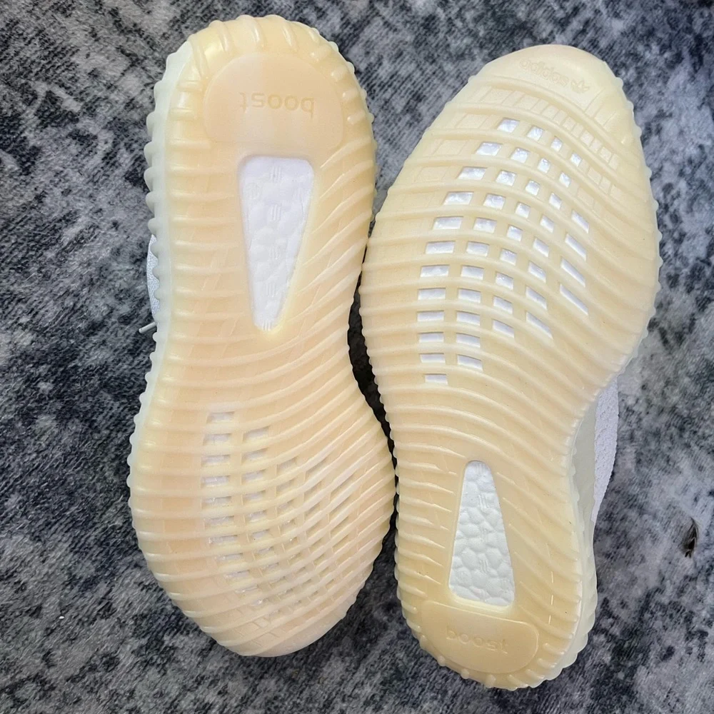 Adidas Yeezy Boost Sneakers - Picture 7 of 10